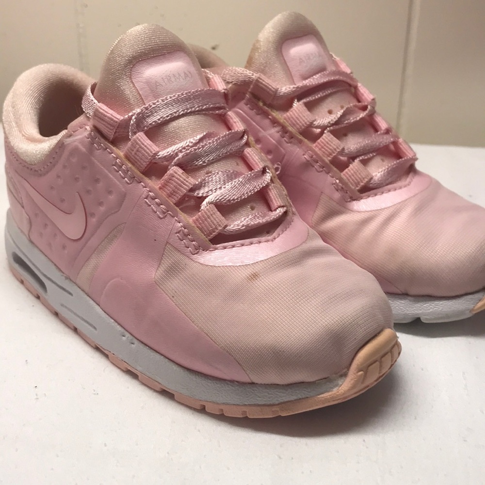 Nike Air Max Zero SE kids pink/white size 8C